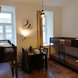  Hostel Max Out Österreich